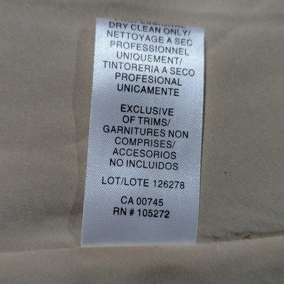 Halston Elegant Black Evening Dress - Picture 14 of 14